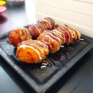 เมนูของร้าน หมีตีพุง ศิลปากร นครปฐม