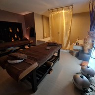 Diora Bangkok Langsuan