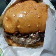 เมนูของร้าน Empire Burger