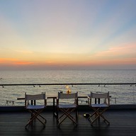 Pebbles Bar and Grill