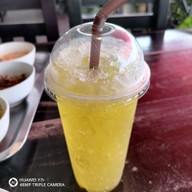 เมนูของร้าน ขนมจีนแม่ยาย เส้นสดน้ำแกงปูม้า