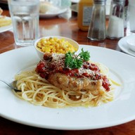 The Duke's พรอมเมนาดา