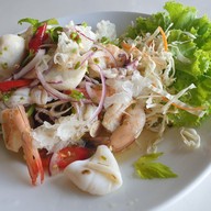 เมนูของร้าน ตาปีซีฟู้ด
