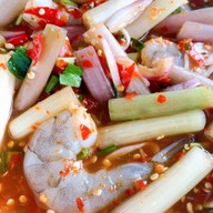 ร้านอาหารบ้านต้นไม้ เสนา เสนา