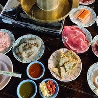 ชั่งย่างชาบู ตลาดอินดี้กัลปพฤกษ์