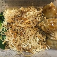 บะหมี่เกี๊ยวกุ้งฮ่องกง by chef AJ Food World Fortune Town