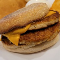 เมนูของร้าน McDonald's โรบินสันบางรัก