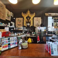 Yody Coffee & Family