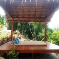 shades of blue villa