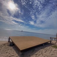 Seafood Club Glamping