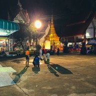 วัดม่อนกระทิง