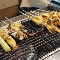 เมนูของร้าน รุ่งเจริญทรัพย์ หมึก สด ย่าง