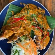 ร้านปลาเขื่อนทองผาภูมิ