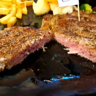 เมนูของร้าน ชิวสเต็ก แอนด์ เบอร์เกอร์