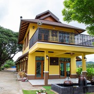 หน้าร้าน Kam-pai! Cafe & Bar Lamphun