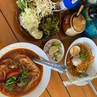 เฮือนข้าวซอย ปัว