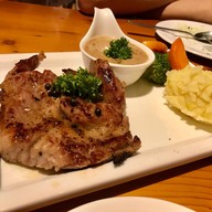 The Scenery Vintage Farm