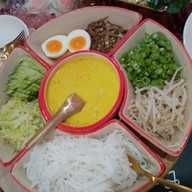 เมนูของร้าน คอระฆัง อารีย์