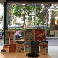 D’oro Coffee อาคารทิสโก้