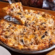 เมนูของร้าน The Duke's ริมน้ำปิง