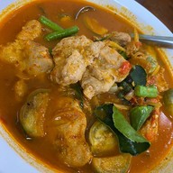 ราดหน้ายอดผักบ้านบดินทร์ ลาดพร้าว 112