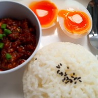 เมนูของร้าน ก๋วยเตี๋ยวคลุก
