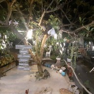 บรรยากาศ ร้านอาหารทิวตาล