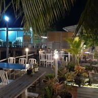 บรรยากาศ ร้านอาหารทิวตาล
