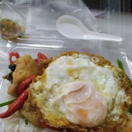 ผัดไทโบราณหมุกรอบ