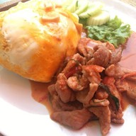 ตักข้าวอาหารตามสั่ง