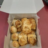 ธนาวัฒน์ เบเกอรี่