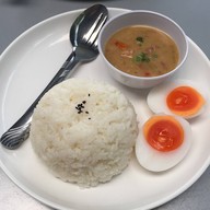 ก๋วยเตี๋ยวคลุก