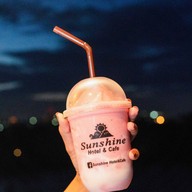 Sunshine Hotel & Cafe