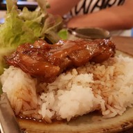 Farm to Table ไฮด์เอาท์