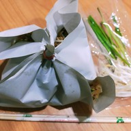 ผัดไทนายแว่น ปิ่นเกล้า