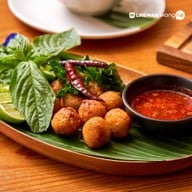 คราม | KRAM Cafe & Thai Kitchen