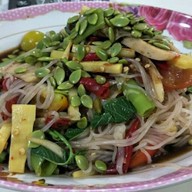 ส้มตำเส้นสดป้าวิ