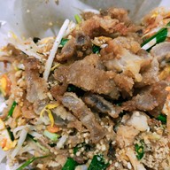 ผัดไทนายแว่น ปิ่นเกล้า