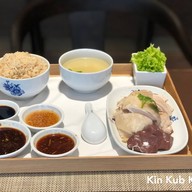 เมนูของร้าน เรือนต้น โรงแรมมณเฑียร