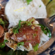 ก๋วยเตี๋ยว สบายสบาย