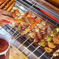 หม่าล่า3แยก 麻辣燒烤 ดอยสะเก็ด