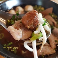 ก๋วยเตี๋ยว สบายสบาย