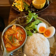 Farm to Table ไฮด์เอาท์