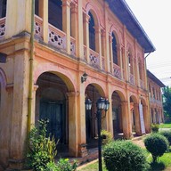 วราคาเฟ่