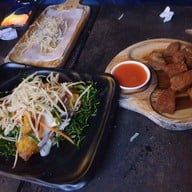 เมนูของร้าน BLOOM URT