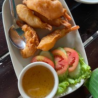 คีรีธารา