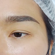 สักคิ้ว อ.น้ำ สักคิ้ว3มิติ/สักคิ้ว6มิติ Fenix Brows Arts  เชียงใหม่