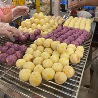 บรรยากาศ ร้านทองแท่ง ดิโอลด์ สยาม