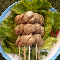 ส้มตำ นายธีร์อิส้ายพาสวบ ส้มตำ ยำคอหมูย่าง ตลาดร่วมเจริญสะพานขาว