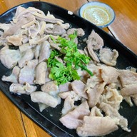 ก๋วยเตี๋ยวเนื้อวัวสุราษฎร์ธานี @น่าน